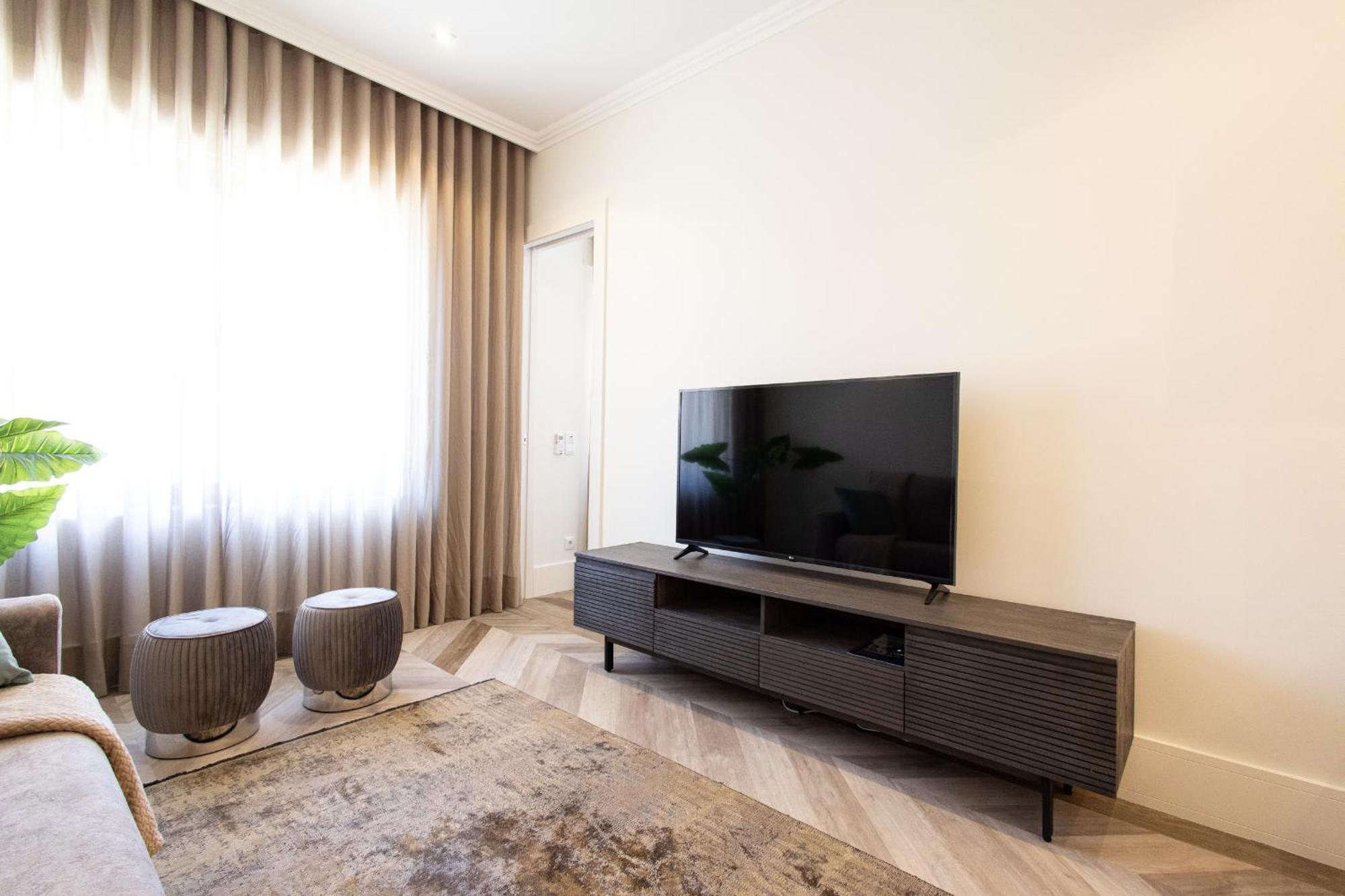 19 Nineteen Suites - Espinho Espinho  Kamer foto