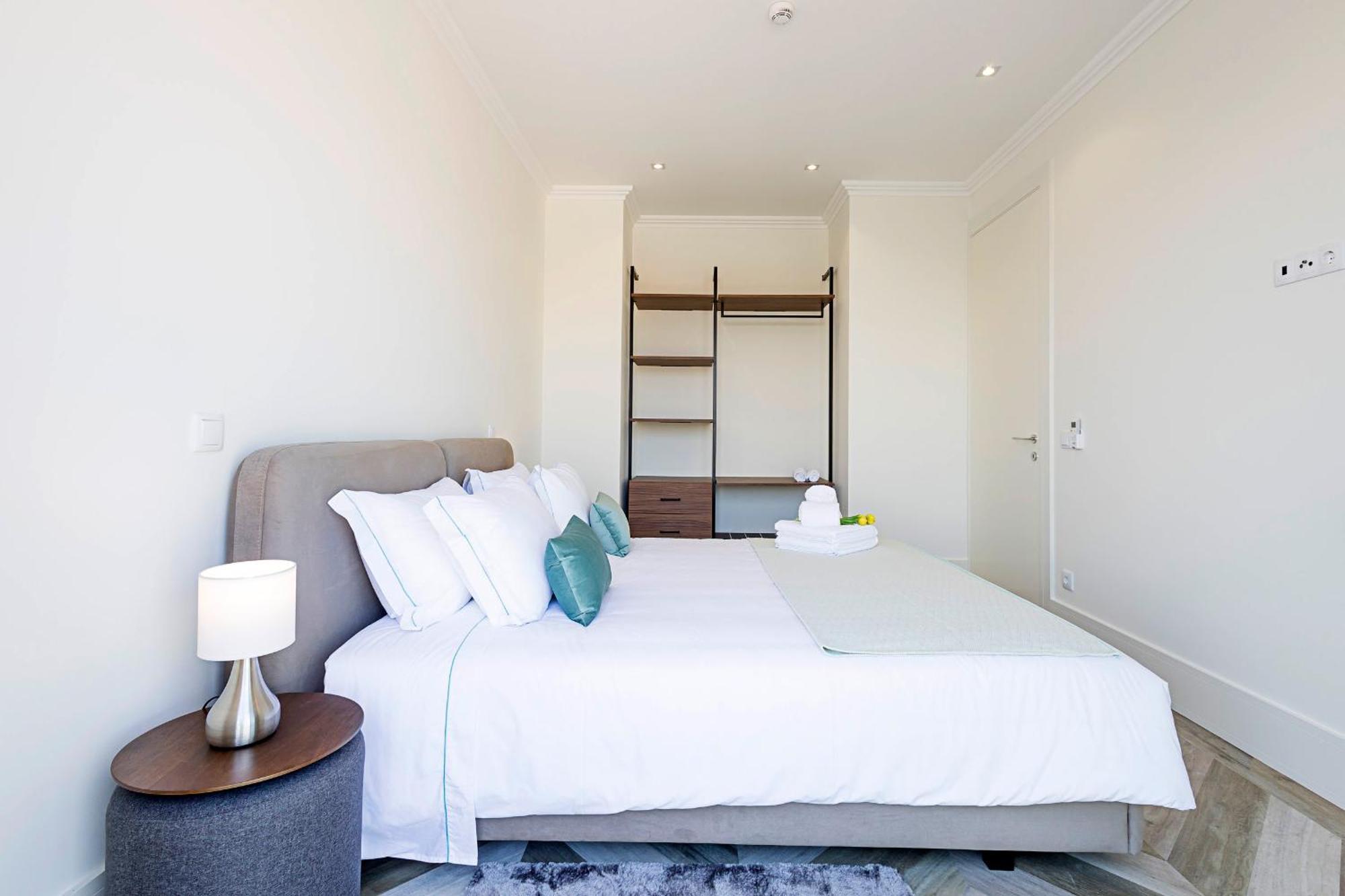 19 Nineteen Suites - Espinho Espinho  Kamer foto