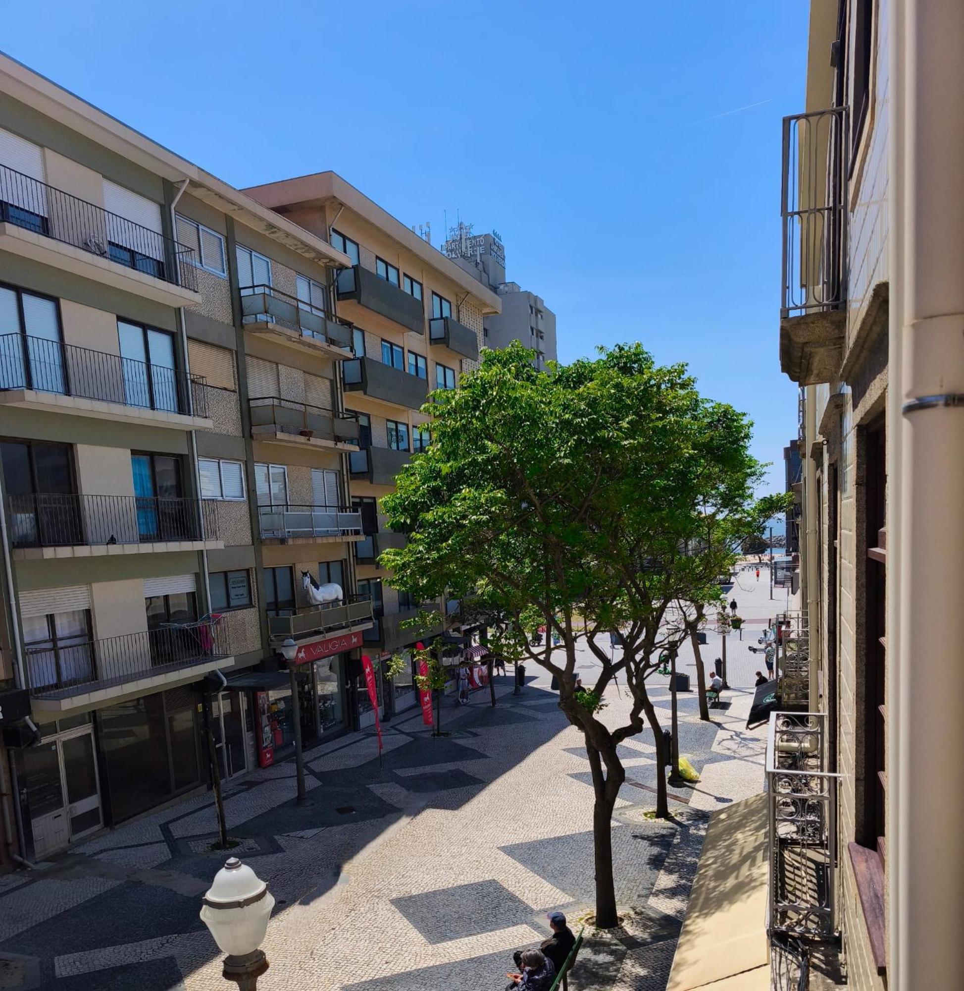 19 Nineteen Suites - Espinho Espinho  Buitenkant foto